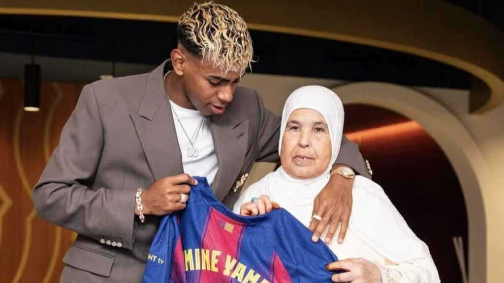 لامين يامال يستحضر رحلة جدته المغربية ويؤكد طموحه للفوز بعدة كرات ذهبية