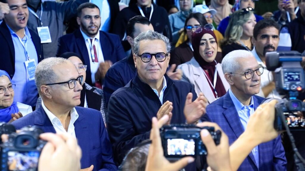 أخنوش: إنجازات مهمة تحققت والطريق ما زال طويلا نحو تلبية تطلعات المغاربة