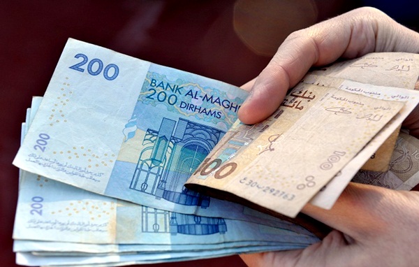 المعارضة تطالب بضريبة سنوية على الأثرياء